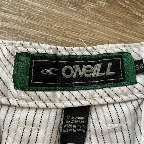 Men’s O’Neill white striped bermuda shorts - Picture 8 of 11